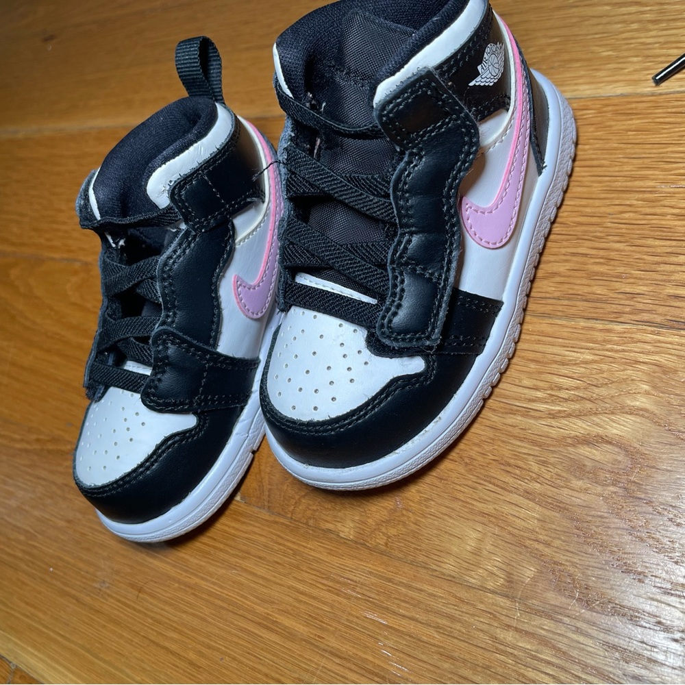 Pink white & black worn 2-3x